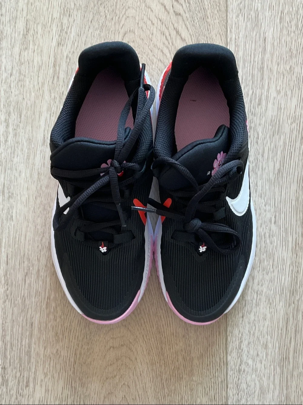 Nike (GS) Star Runner 04 NN SE Black Pink Red